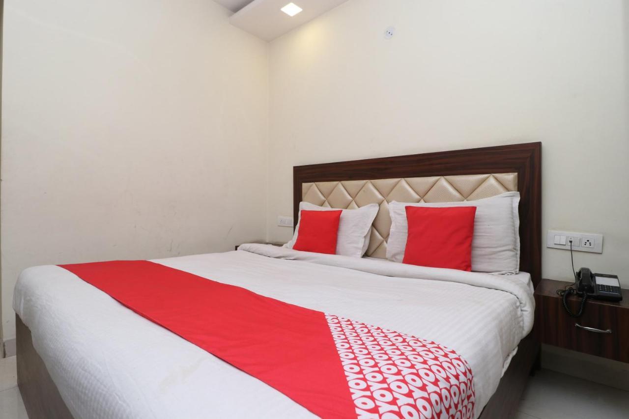Hotel Golden Heart Amritsar Ngoại thất bức ảnh