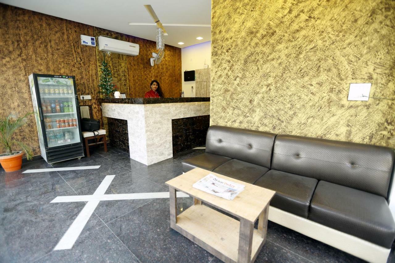 Hotel Golden Heart Amritsar Ngoại thất bức ảnh