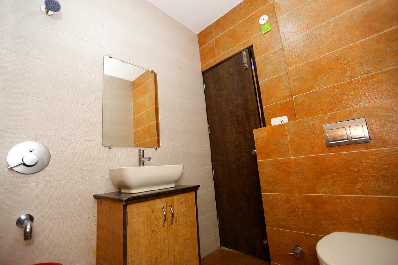 Hotel Golden Heart Amritsar Ngoại thất bức ảnh