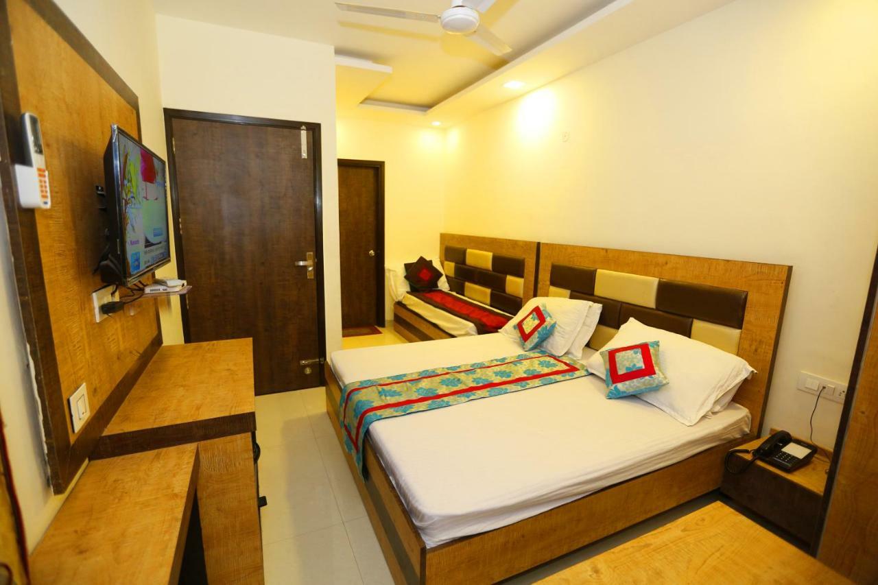Hotel Golden Heart Amritsar Ngoại thất bức ảnh