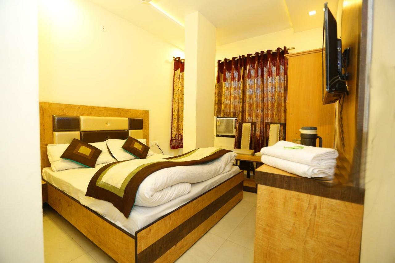 Hotel Golden Heart Amritsar Ngoại thất bức ảnh